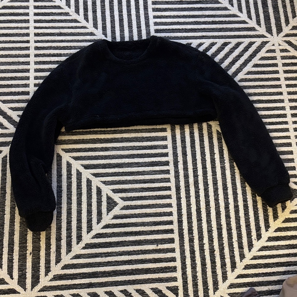 Women's Black Cropped Sweater